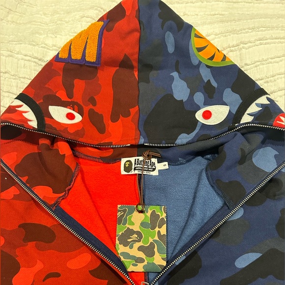 -SOLD- BAPE CAMO SHARK HOODIE - Picture 9 of 11